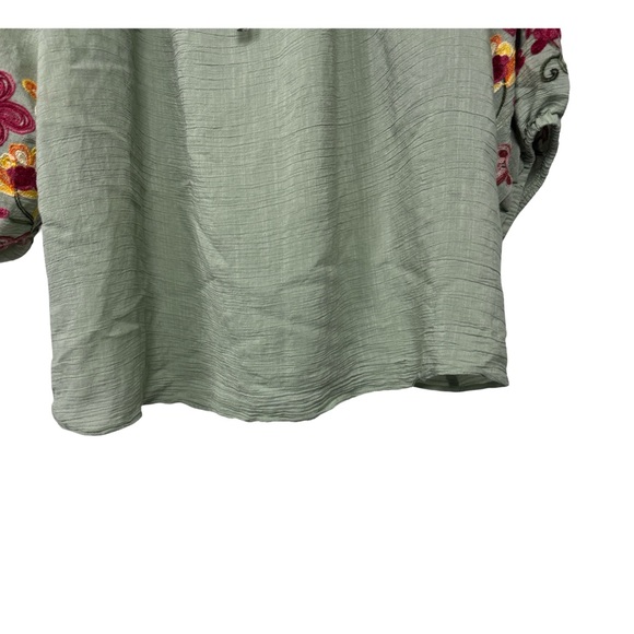 Olivia & Martin 3/4 Sleeve Embroidered Gauze Peasant Top Sage Green Size 2X - Picture 3 of 9
